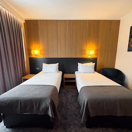 Gazda Hotel&Restaurant - Self Chek-In Jesenice  Exteriér fotografie